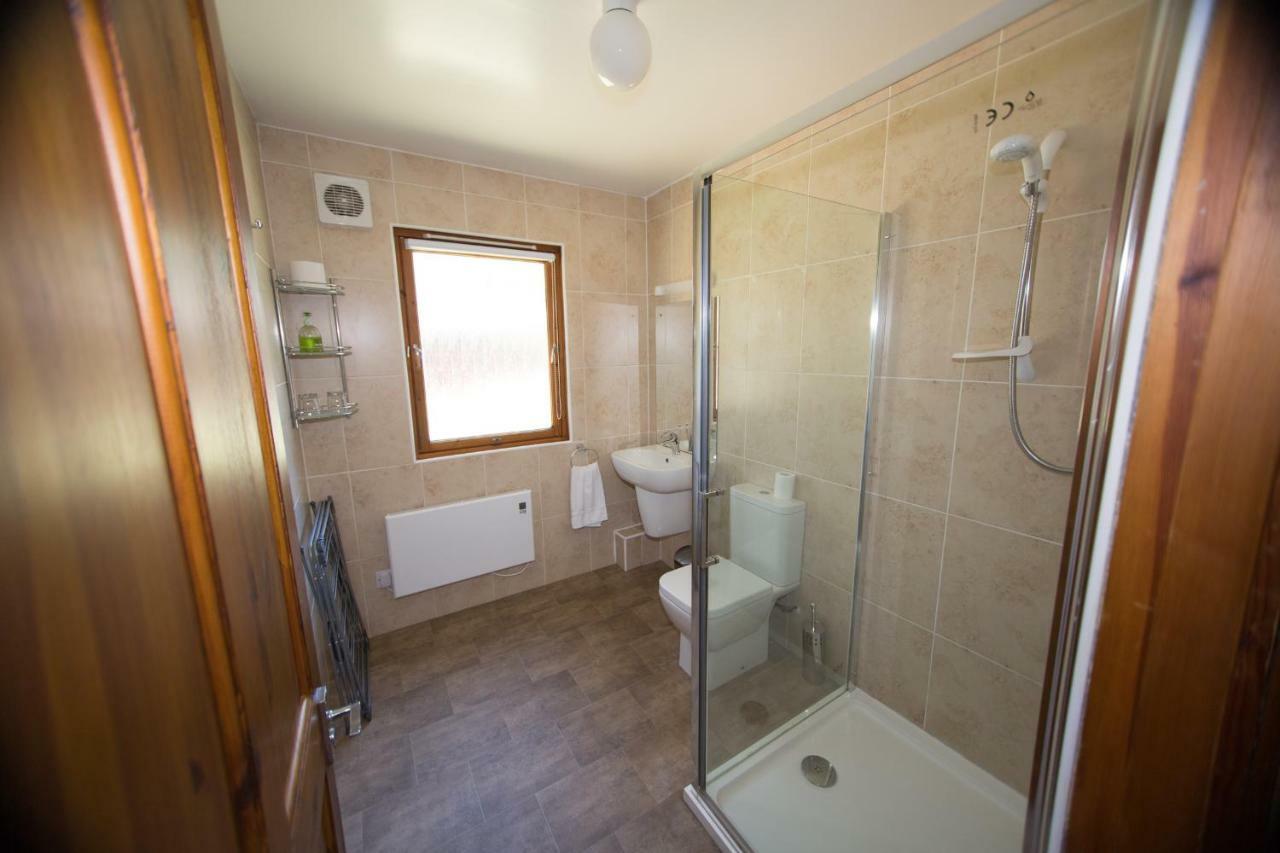 Invercauld Lodges Ballater Esterno foto