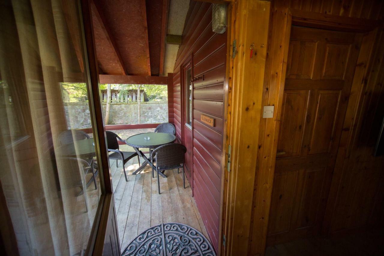 Invercauld Lodges Ballater Esterno foto