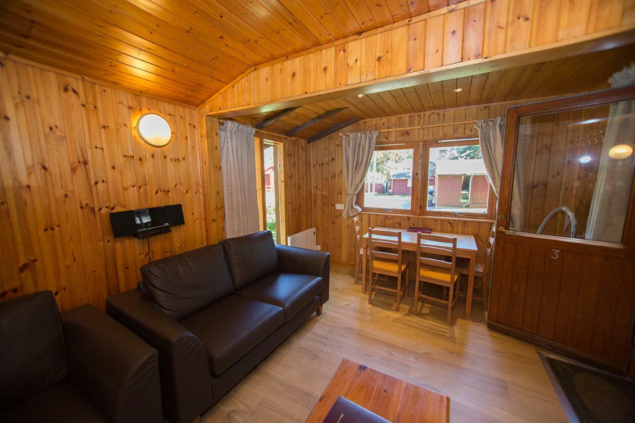 Invercauld Lodges Ballater Esterno foto